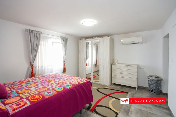 Image No.39-5 Bed Villa for sale