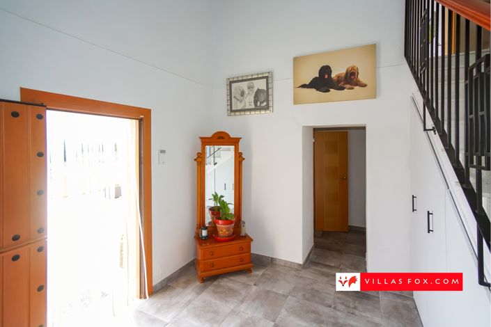 Image No.40-5 Bed Villa for sale