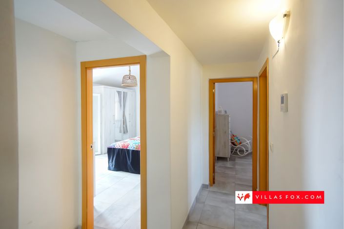 Image No.42-5 Bed Villa for sale