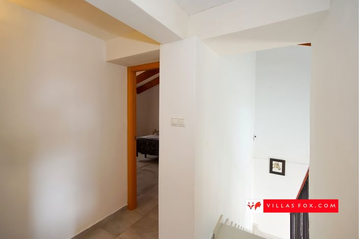 Image No.46-5 Bed Villa for sale