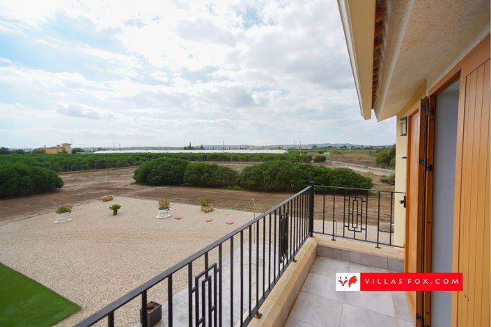 Image No.50-5 Bed Villa for sale