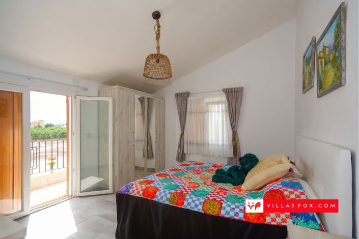 Image No.54-5 Bed Villa for sale