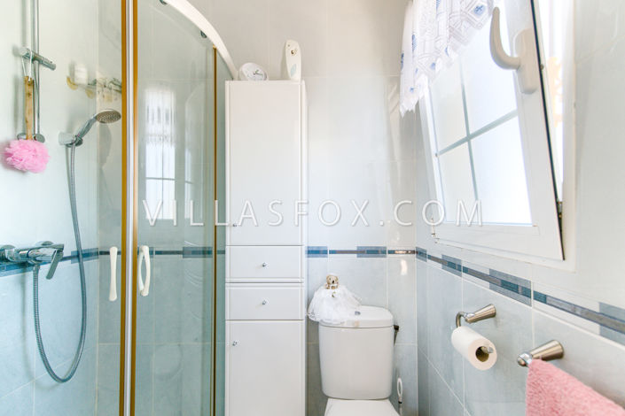 Image No.20-3 Bed Villa for sale