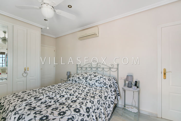 Image No.21-3 Bed Villa for sale