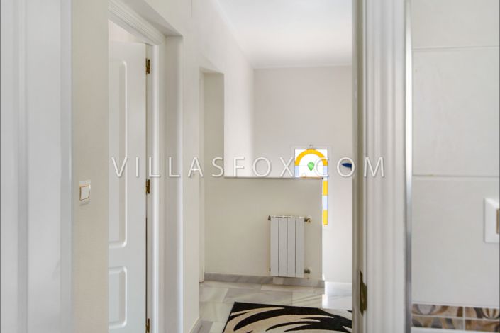 Image No.25-3 Bed Villa for sale