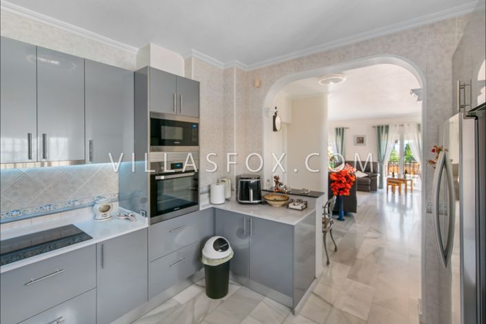 Image No.30-3 Bed Villa for sale