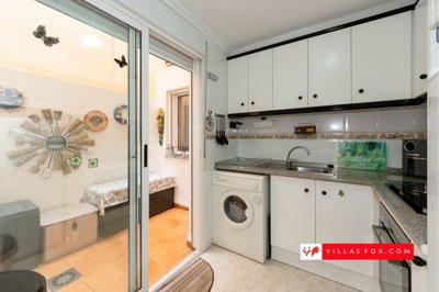 1561sanmigueldesalinasground-floorapartmentto