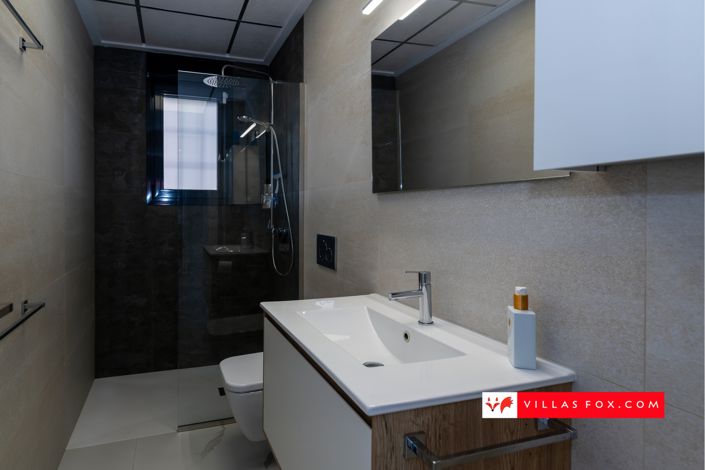 Image No.13-2 Bed Apartment for sale