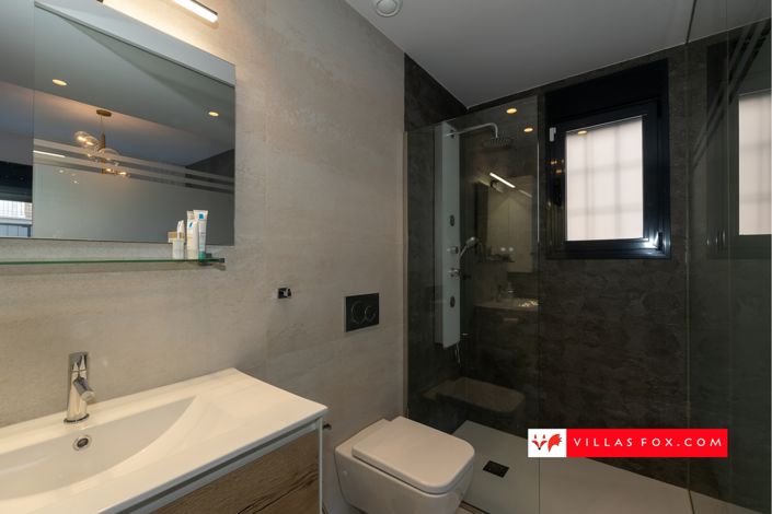 Image No.47-2 Bed Apartment for sale