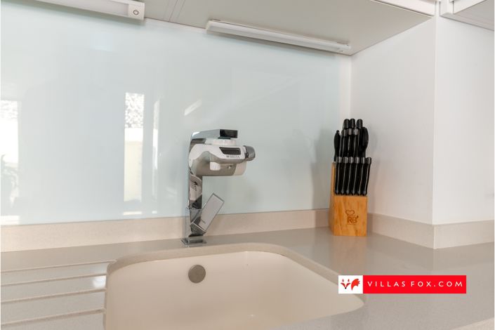 Image No.20-3 Bed Villa for sale