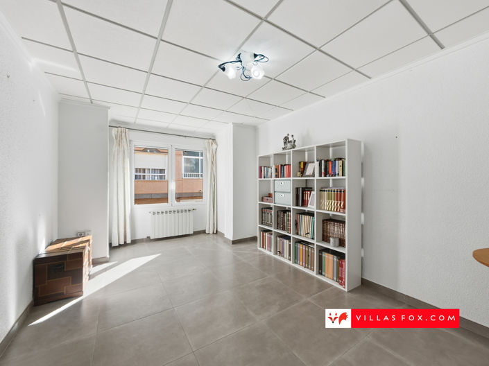 Image No.18-3 Bed Townhouse for sale