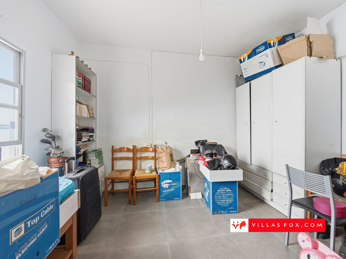 Image No.19-3 Bed Townhouse for sale