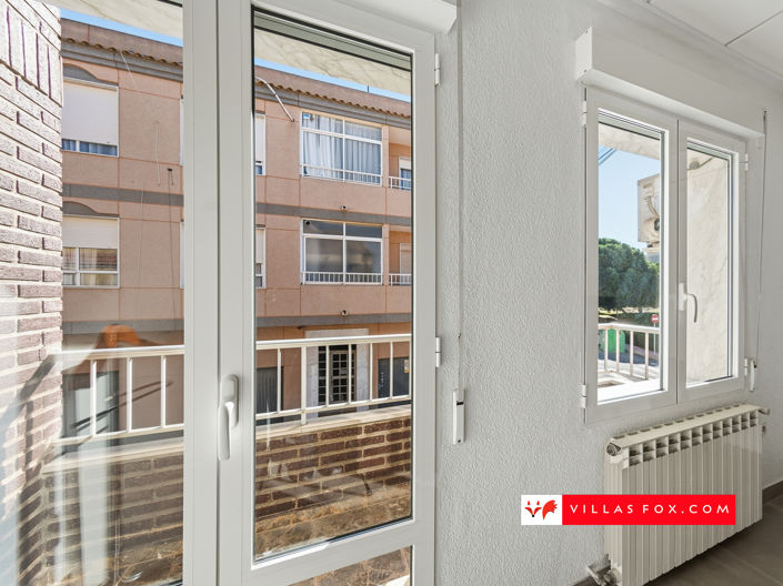 Image No.22-3 Bed Townhouse for sale