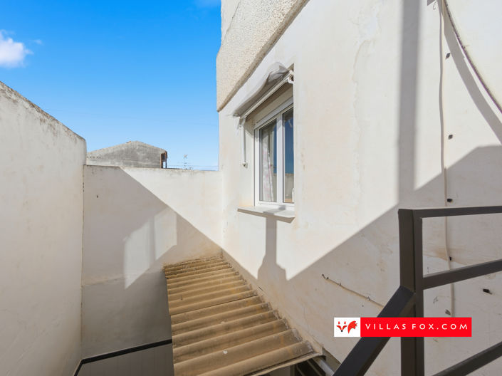 Image No.41-3 Bed Townhouse for sale