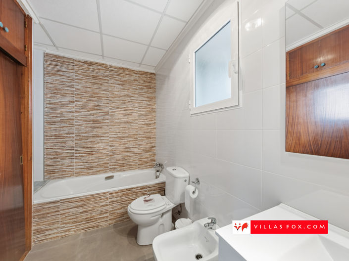 Image No.47-3 Bed Townhouse for sale