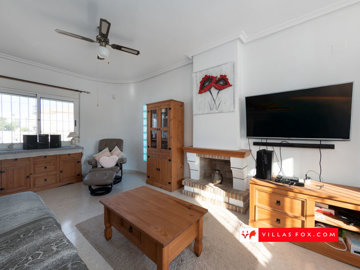1564luxuryspanishvillaforsale-19