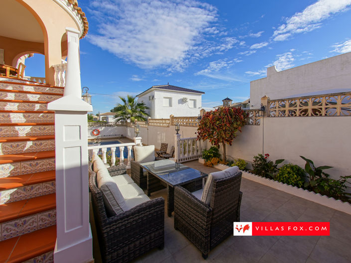 Image No.37-5 Bed Villa for sale