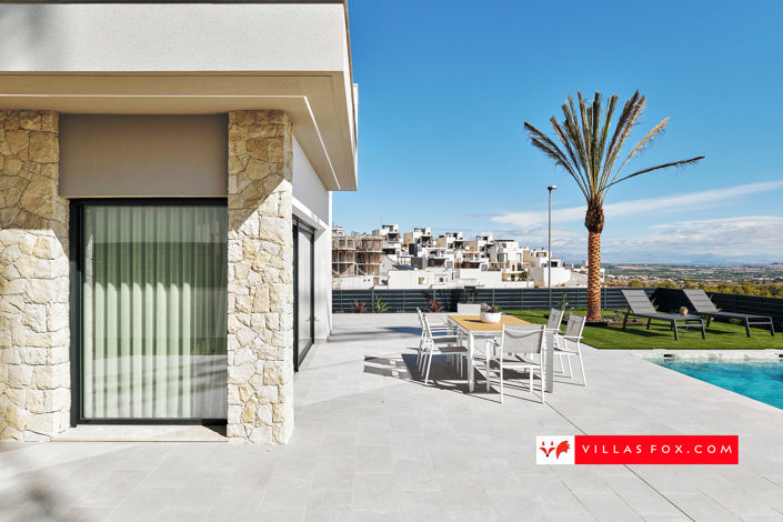 Image No.11-3 Bed Villa for sale