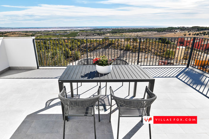 Image No.17-3 Bed Villa for sale