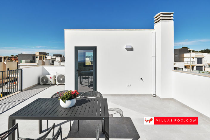 Image No.19-3 Bed Villa for sale