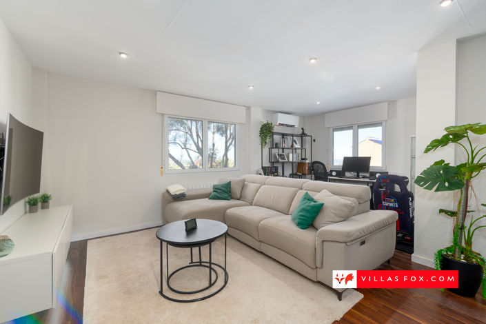 Image No.6-3 Bed Villa for sale