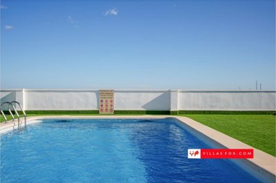 1589142802-costaparaisoivswimmingpool-08