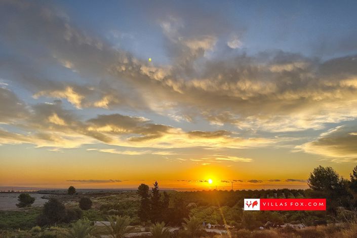 Image No.36-2 Bed Apartment for sale