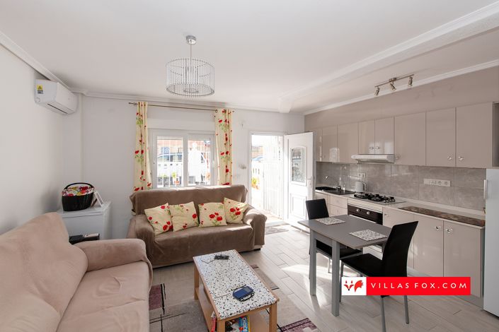 Image No.18-2 Bed Townhouse for sale