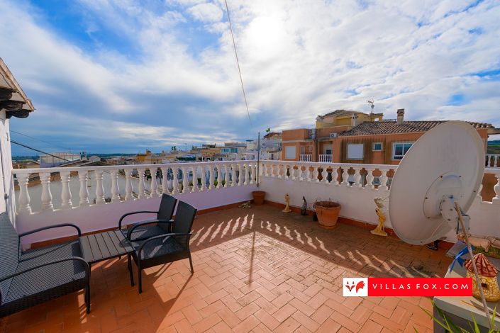 Image No.36-2 Bed Townhouse for sale