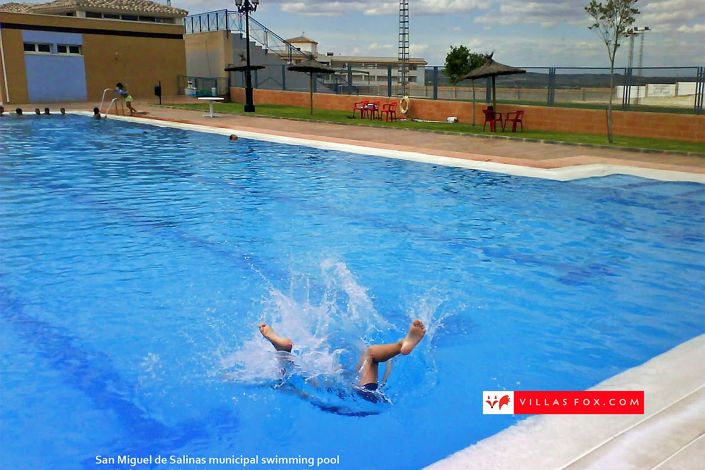 Image No.40-2 Bed Townhouse for sale