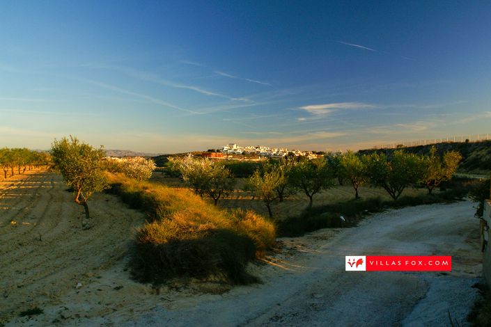 Image No.41-2 Bed Townhouse for sale