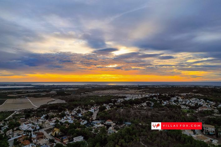 Image No.43-2 Bed Townhouse for sale