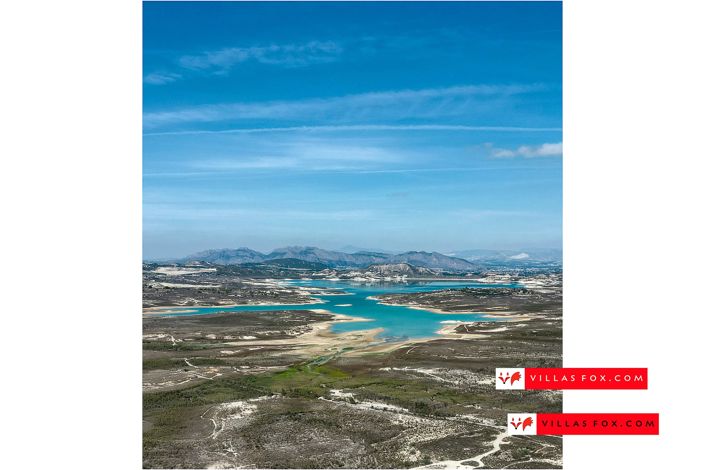 Image No.46-2 Bed Townhouse for sale