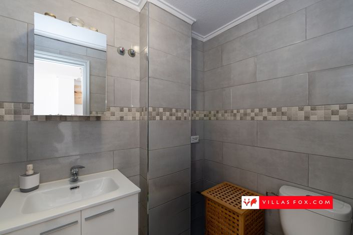 Image No.10-2 Bed Townhouse for sale