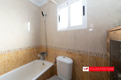 1592sanmigueltowncentretop-floorapartmentwith