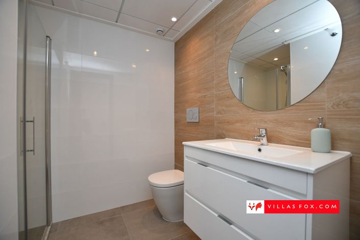 Image No.18-2 Bed Apartment for sale