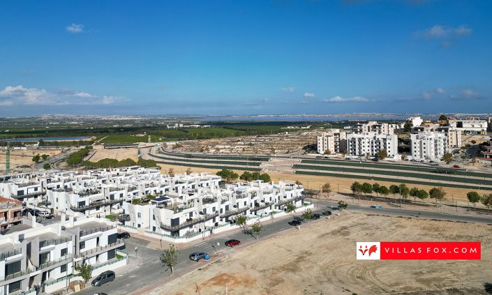 Image No.23-2 Bed Apartment for sale