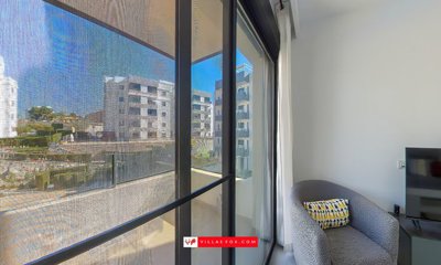 1600resangelinamodernapartmentfacingpoolsanmi