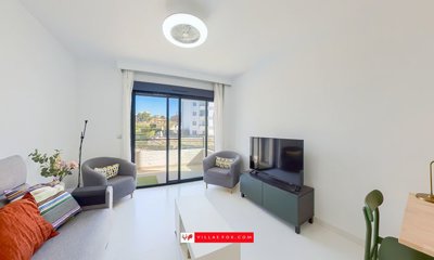 1600resangelinamodernapartmentfacingpoolsanmi