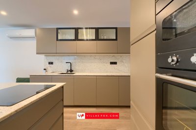 1602modernisedtownhouseforsalesanmigueldesali