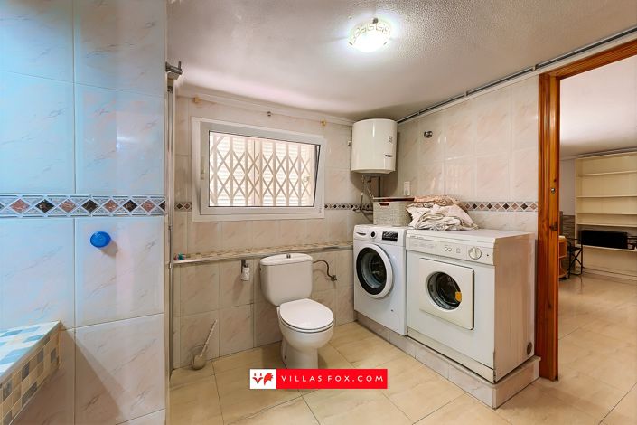 Image No.19-3 Bed Townhouse for sale