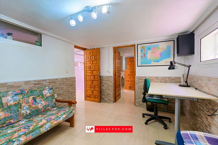 Image No.25-3 Bed Townhouse for sale