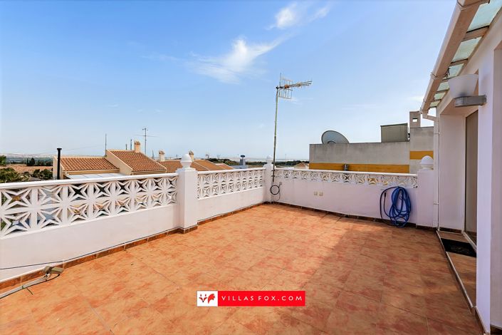 Image No.41-3 Bed Townhouse for sale