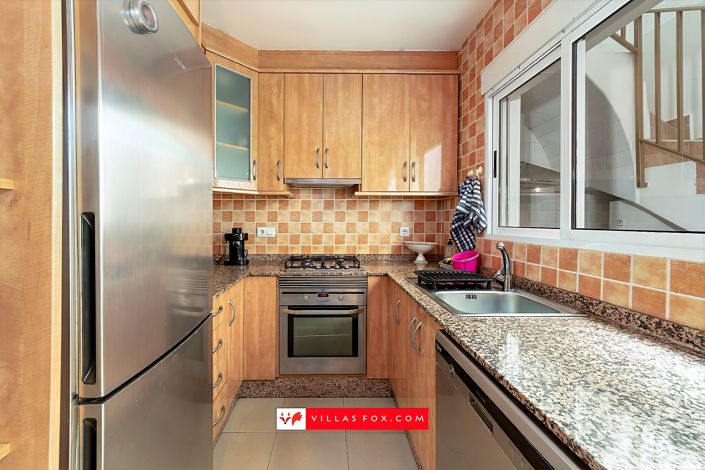 Image No.5-3 Bed Townhouse for sale