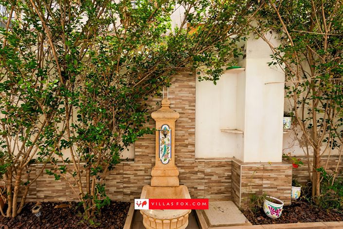 Image No.52-3 Bed Townhouse for sale