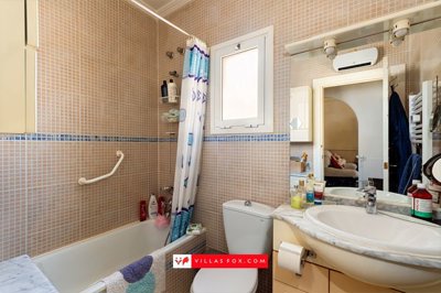 1611semi-detachedvillasanmigueldesalinas-7