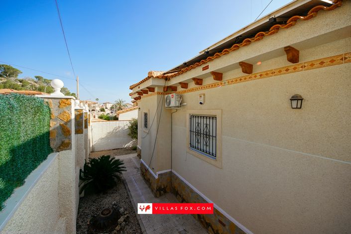 Image No.31-3 Bed Villa for sale