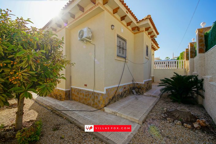 Image No.45-3 Bed Villa for sale