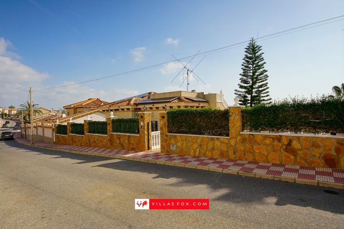Image No.59-3 Bed Villa for sale