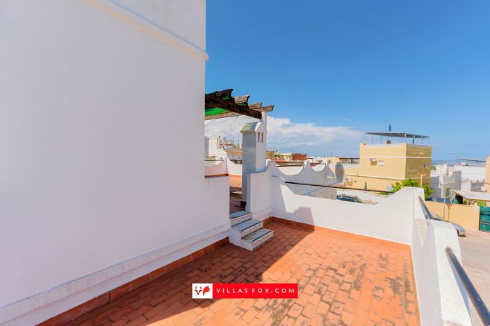 Image No.26-3 Bed Villa for sale